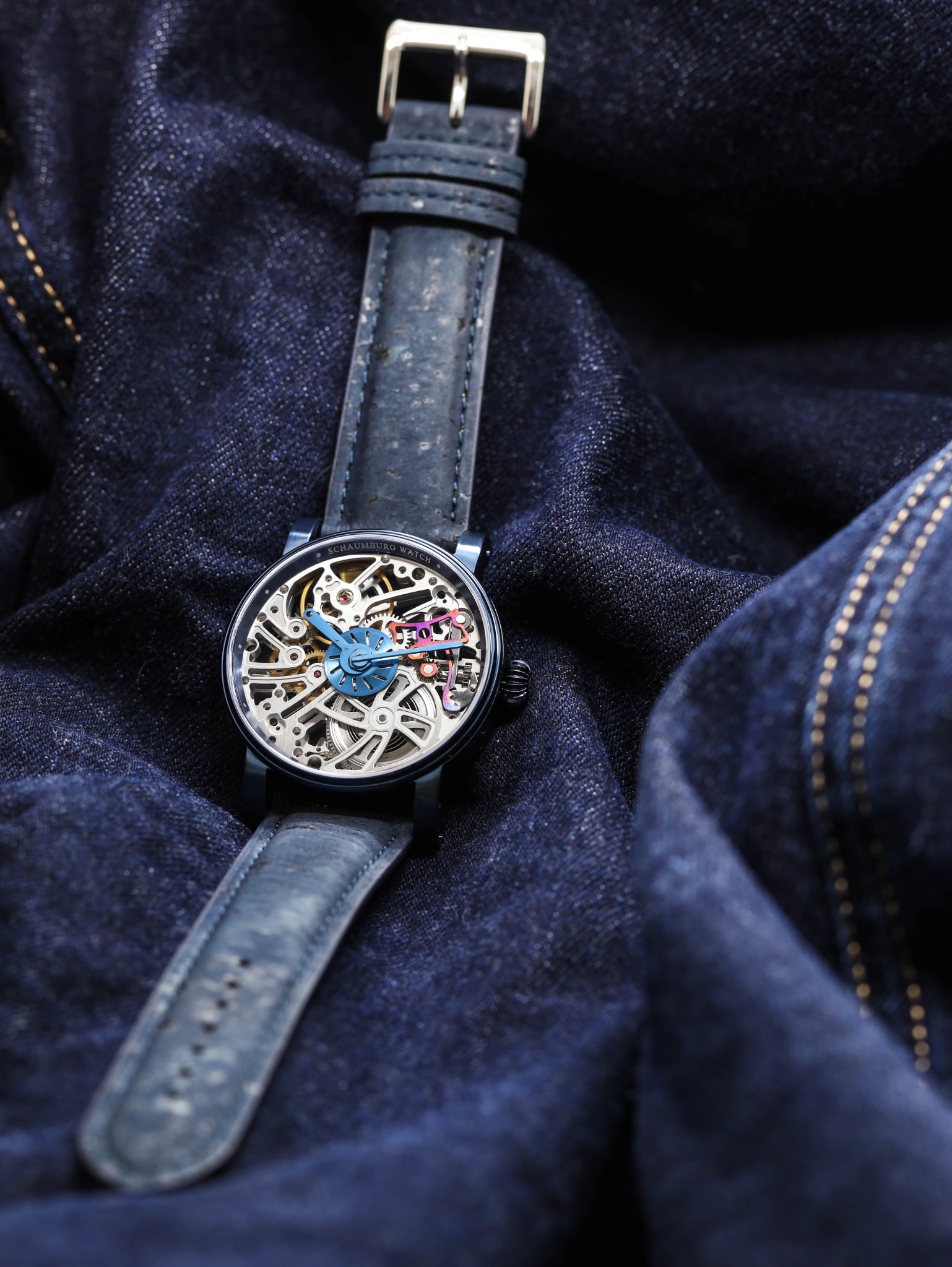 Craftsman II mit vollständig sichtbarem Armband
