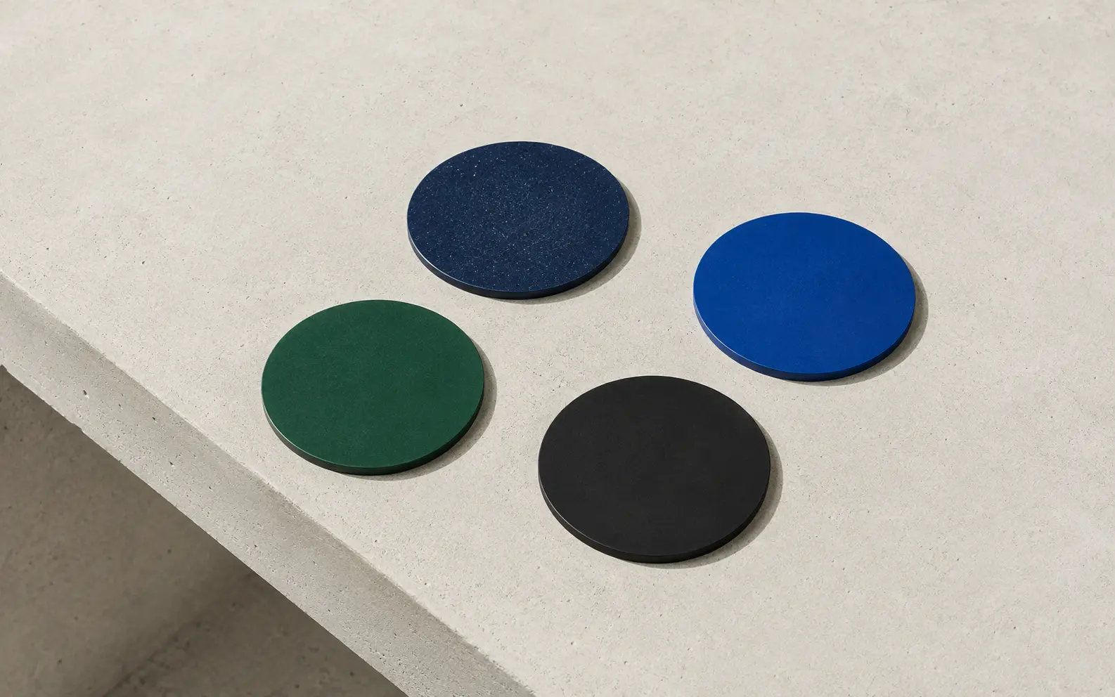 Abstrakte Purista Farbstudie in Blau, Grün und Schwarz