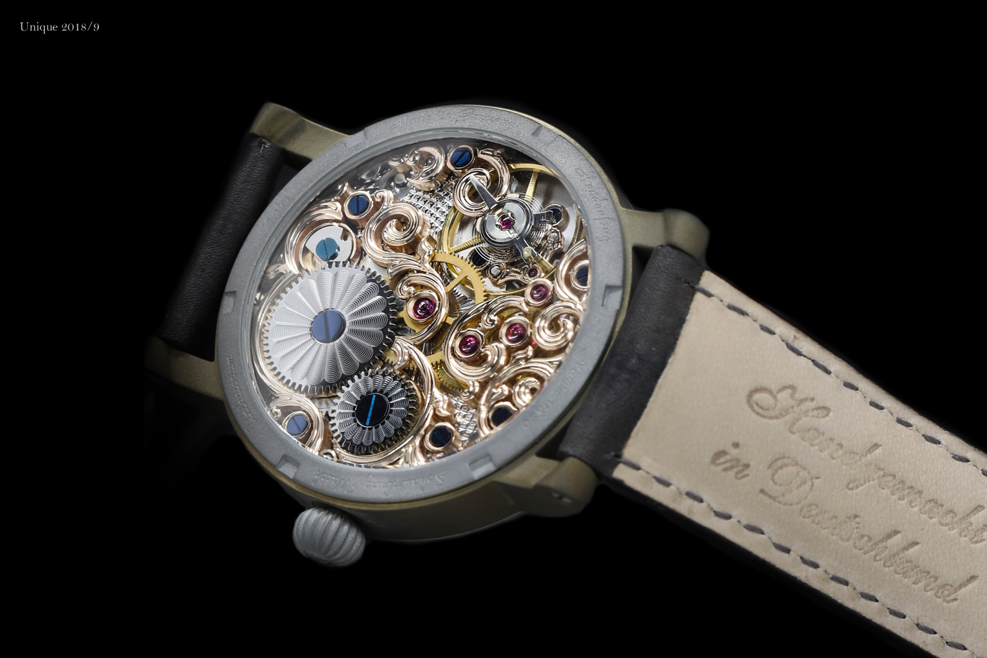 Handskelettiertes Uhrwerk der Limited Edition Eternal Love