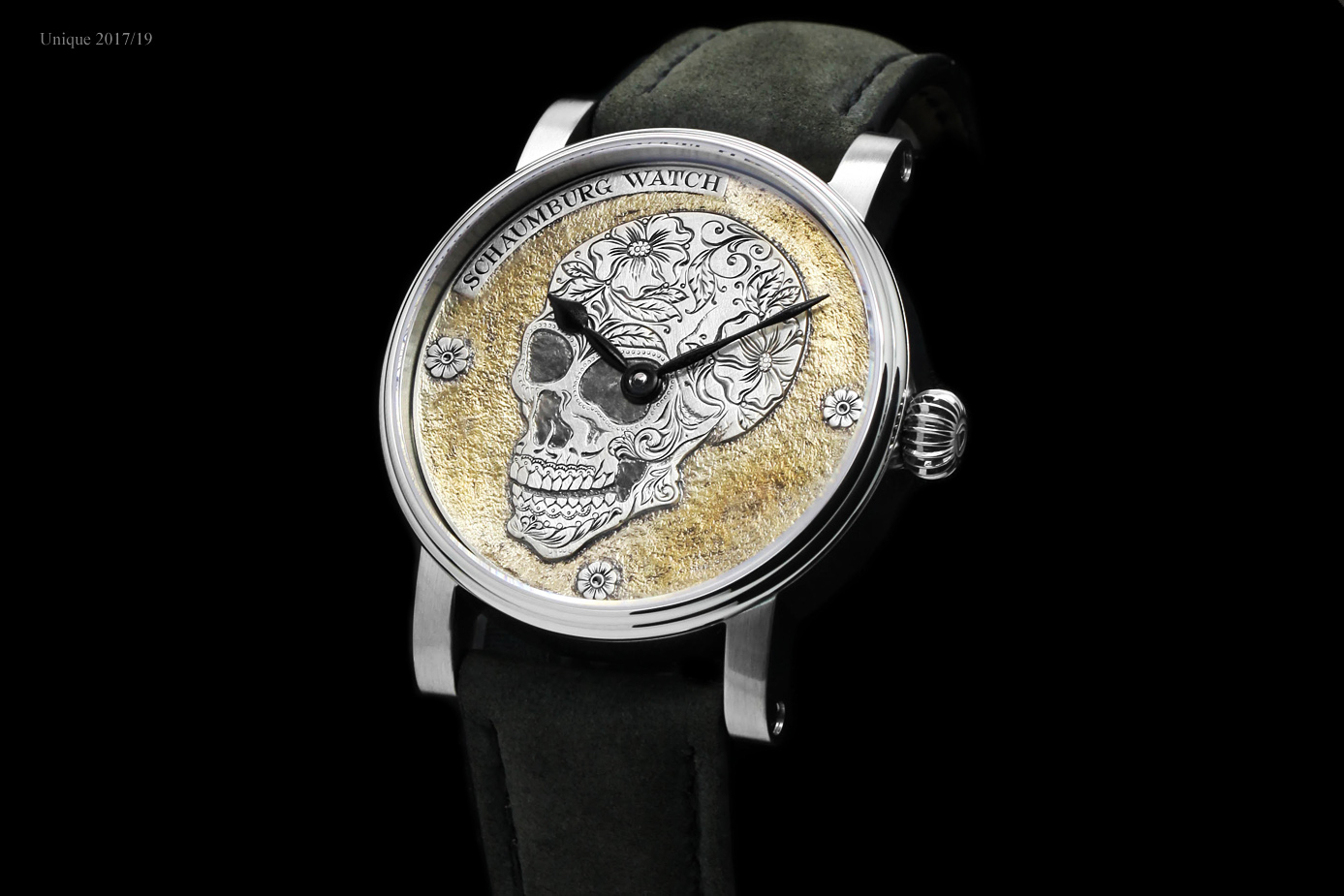 Detailansicht des Totenkopfreliefs der Limited Edition 19